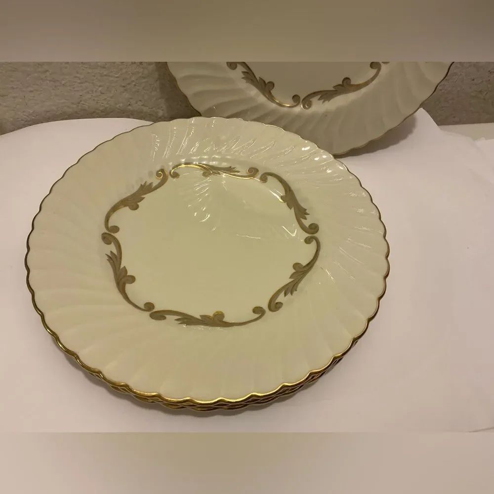 4 Syracuse Baroque Luxurious Cream & Gold scrolls swirled rim Dinner Plates USA